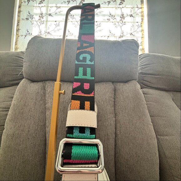 β¨ Karl Lagerfeld Paris White Crossbody Camera Bag Logo Strap NWT β¨ - Picture 9 of 12